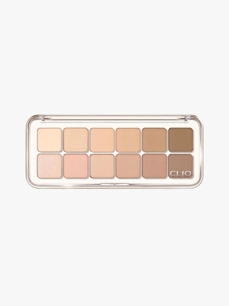 Clio Pro Eye Palette Air in branded component on a light gray background